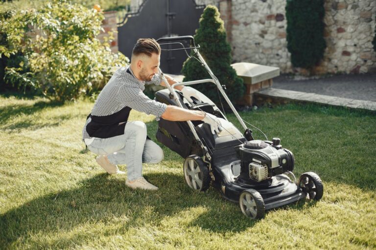 How do I Know if my Lawnmower is 2 or 4-Stroke?