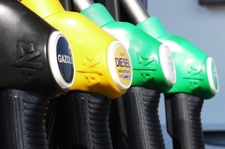 Can You Put Too Much HEET in Your Gas?