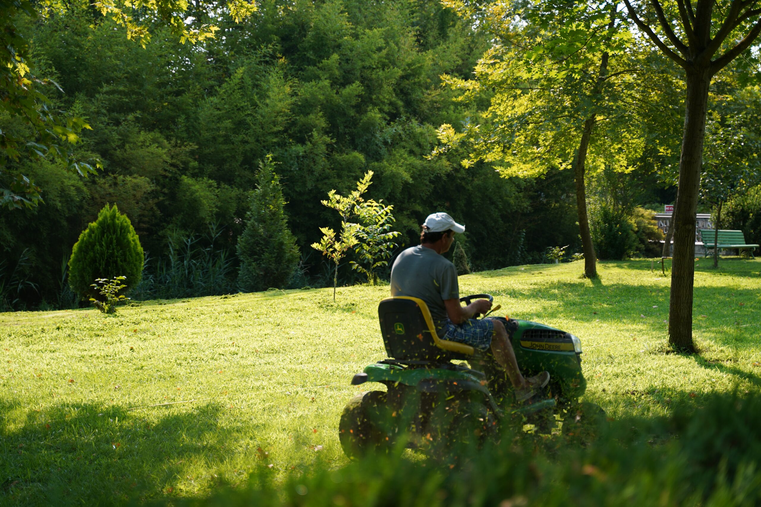 What Happens if You Leave the Choke on Too Long on a Lawn Mower?